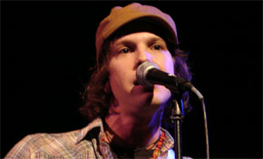 Gavin  Degraw