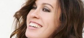 Alanis Morissette Into A King