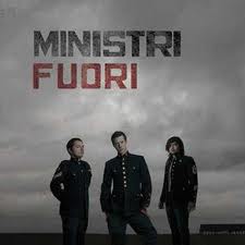 Copertina Fuori