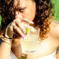 le foto hot di rihanna in bikini alle hawaii